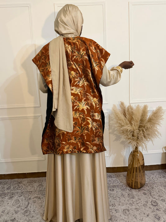 Cape élégante en brocart bronze et or
